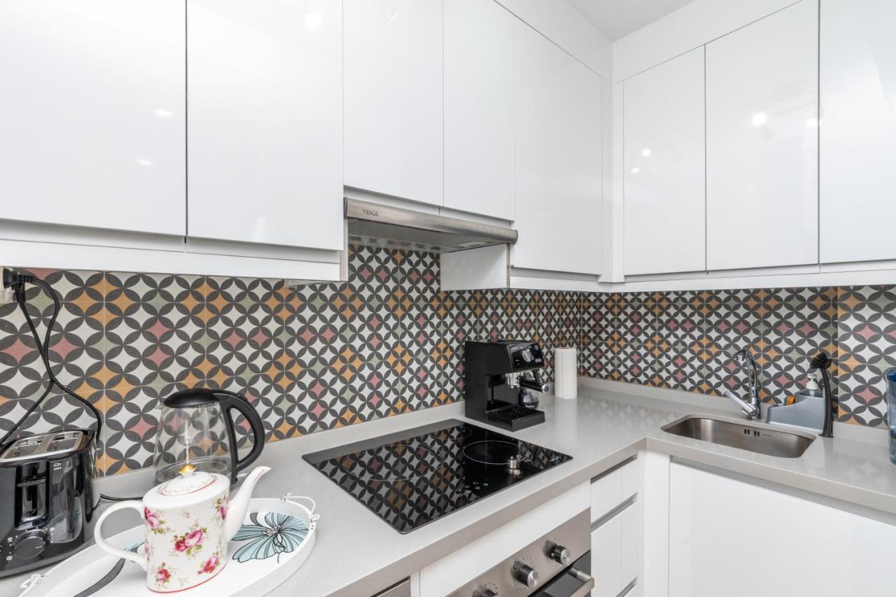 Апартаменты New Modern 3Br With Terrace In Fuengirola Centre Экстерьер фото